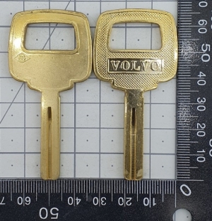 (주)전국열쇠공사 , 볼보 (S-713)